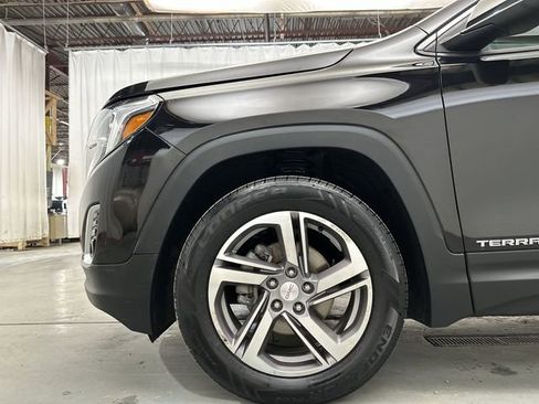 Used 2018 GMC Terrain SLT w/ Preferred Package AWD/4WD image 22