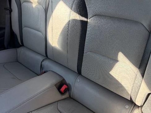 Used 2016 Chevrolet Camaro LT image 10