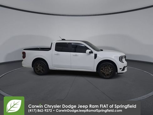Used 2025 Ford Maverick Lobo AWD/4WD image 16