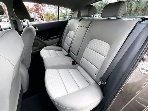 Used 2014 Kia Forte EX image 20