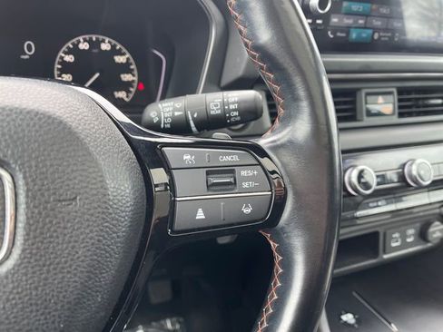 Used 2023 Honda Pilot TrailSport image 30