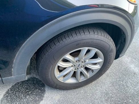 Used 2021 Ford Explorer 4WD image 9