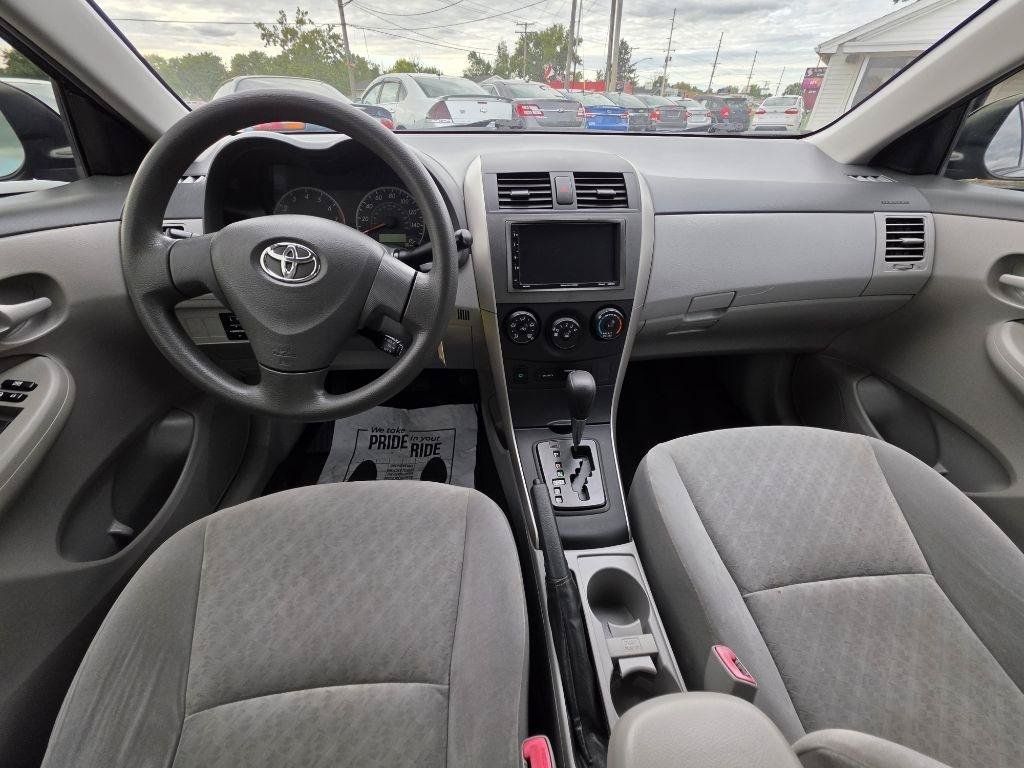Used 2009 Toyota Corolla LE w/ Preferred Accessory Pkg FWD image 12