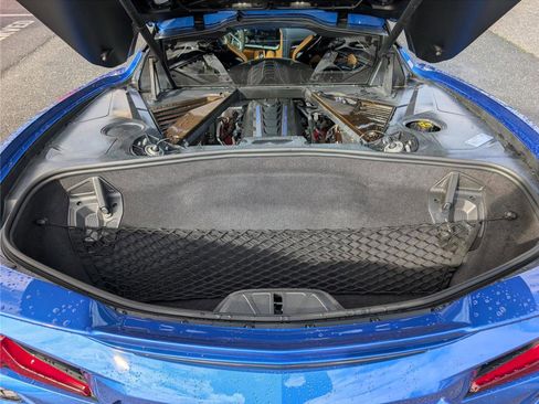 Used 2020 Chevrolet Corvette Stingray Premium Cpe w/ 3LT Preferred Equipment Group image 11