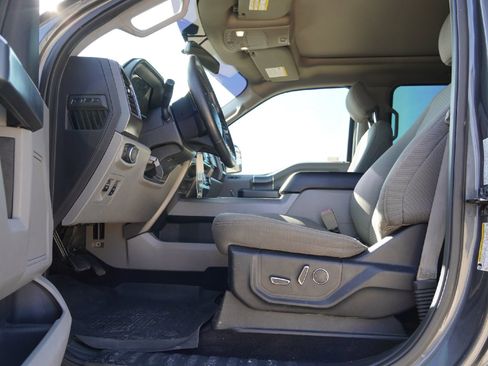 Used 2018 Ford F150 XLT w/ Equipment Group 302A Luxury image 26