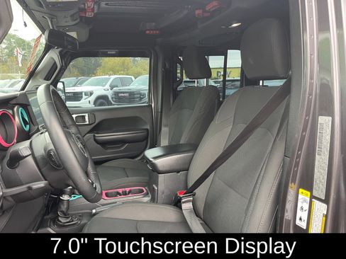 Used 2018 Jeep Wrangler Unlimited Sport S image 15