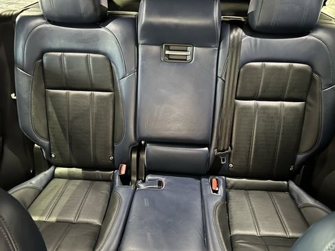 Used 2018 Land Rover Range Rover Sport HSE Dynamic image 18