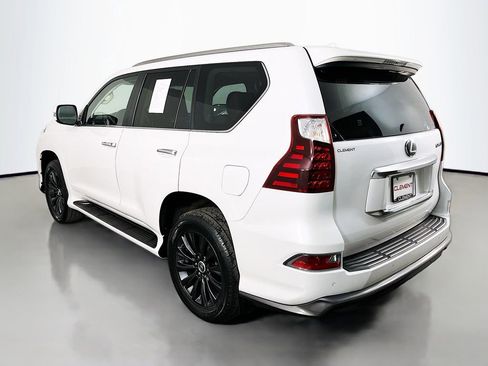 Used 2021 Lexus GX 460 Luxury w/ Sport Design Package AWD/4WD image 9