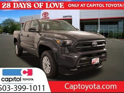 New 2025 Toyota Tacoma SR5