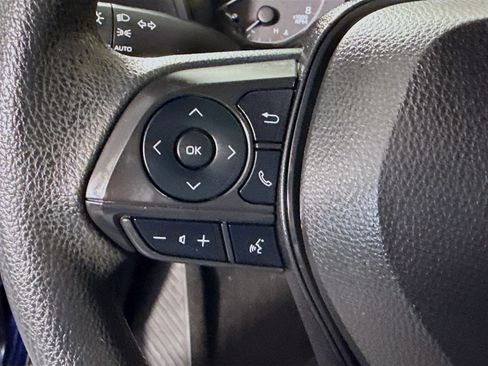 Used 2023 Toyota Corolla LE image 14