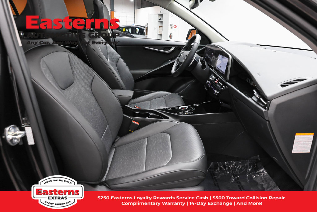 Used 2023 Kia Niro Wave w/ Wave Preserve Package FWD image 26