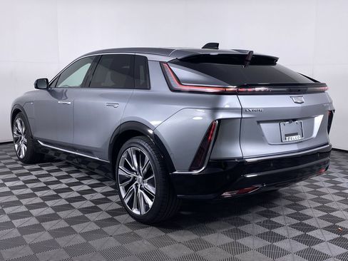 Certified 2024 Cadillac Lyriq Luxury image 19