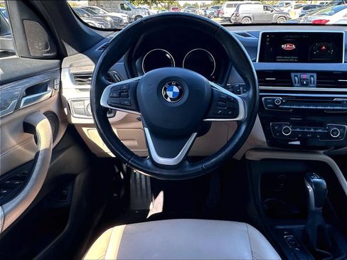 Used 2019 BMW X1 sDrive28i w/ Convenience Package FWD image 11