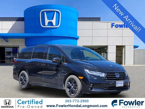 Used 2024 Honda Odyssey Sport image 1