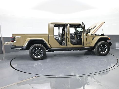 New 2026 Jeep Gladiator Rubicon w/ Steel Power Dome Hood Package AWD/4WD image 68