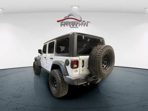 Used 2019 Jeep Wrangler Unlimited Sport S AWD/4WD image 5