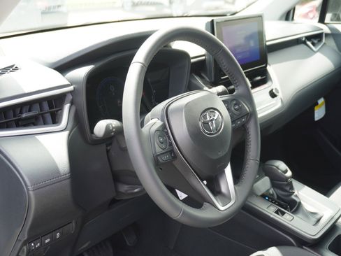 New 2026 Toyota Corolla Cross LE AWD/4WD image 19