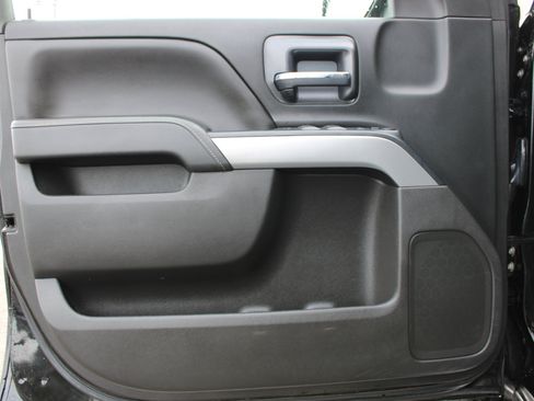 Used 2018 Chevrolet Silverado 1500 LT w/ All Star Edition image 14