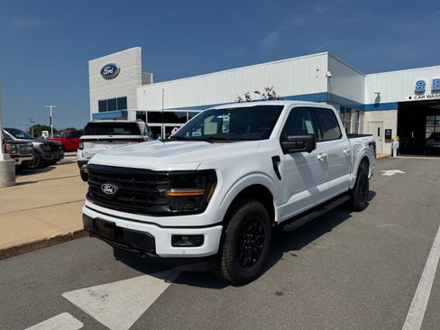 New 2026 Ford F150 XLT w/ Equipment Group 302A MID AWD/4WD image 3