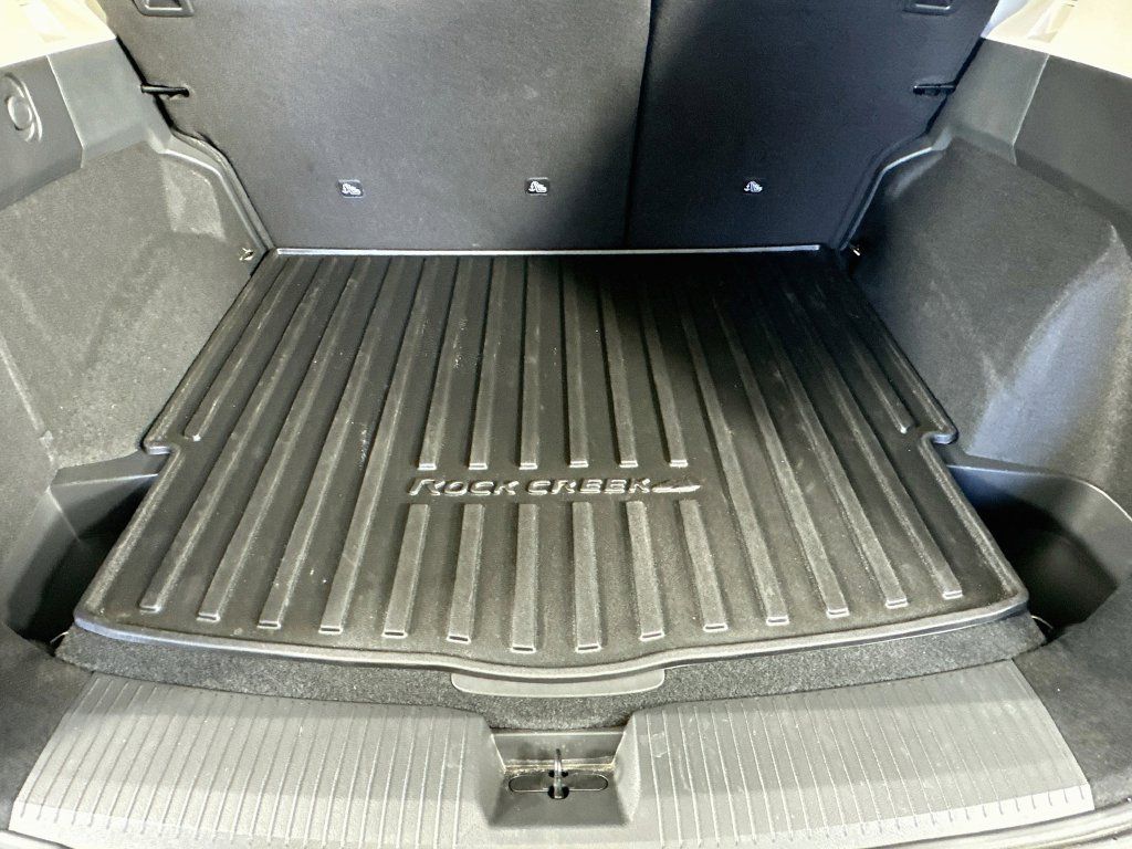 Certified 2026 Nissan Rogue SV AWD/4WD image 32