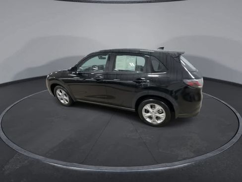 Certified 2023 Honda HR-V LX image 6