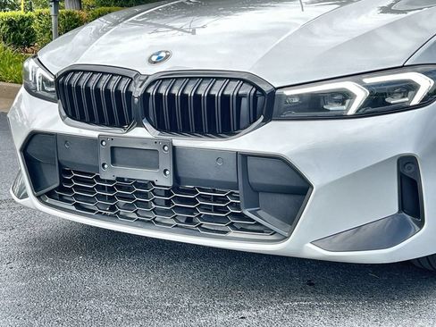 Used 2026 BMW 330i xDrive Sedan AWD/4WD image 9