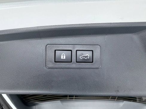 Used 2024 Subaru Outback Touring AWD/4WD image 18
