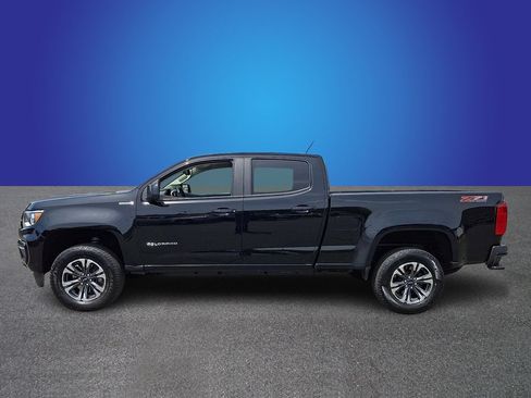 Used 2021 Chevrolet Colorado Z71 w/ Safety Package AWD/4WD image 7