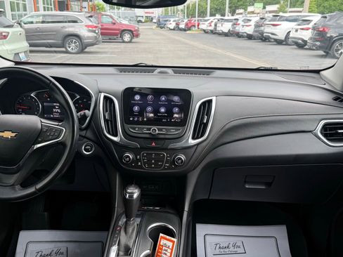Used 2019 Chevrolet Equinox Premier FWD image 23