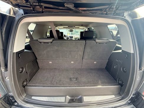 Used 2017 GMC Yukon Denali w/ Open Road Package AWD/4WD image 42
