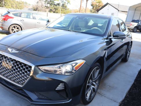Used 2019 Genesis G70 3.3T Design image 10
