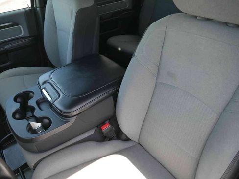 Used 2021 RAM 2500 Big Horn AWD/4WD image 30