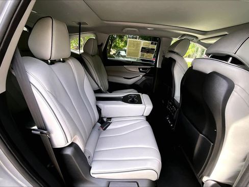 Certified 2022 Acura MDX SH-AWD w/ Advance Package image 20