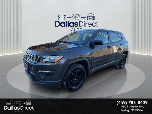 Used 2018 Jeep Compass Sport image 2