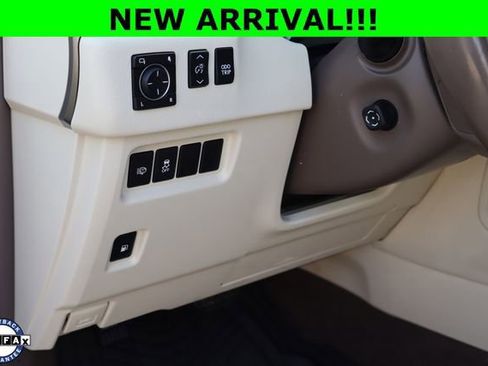 Used 2015 Lexus GX 460 w/ Premium Package AWD/4WD image 26