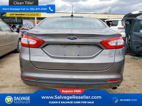 Used 2014 Ford Fusion SE FWD image 8