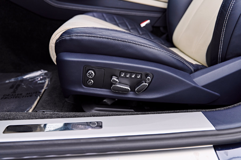 Used 2022 Bentley Continental GT AWD/4WD image 33