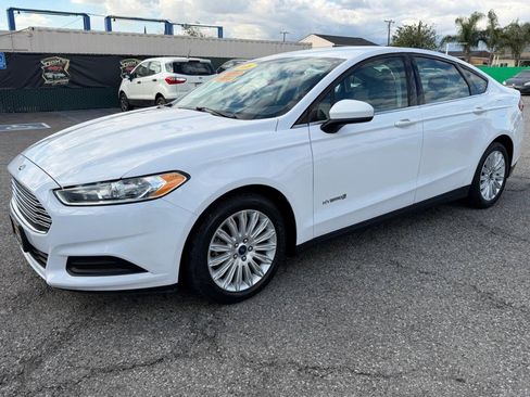 Used 2016 Ford Fusion S image 12