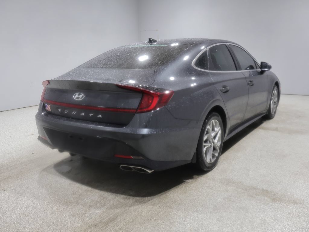 Used 2021 Hyundai Sonata SEL FWD image 2