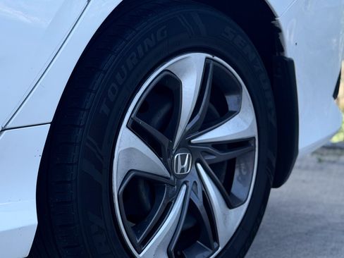 Used 2019 Honda Civic LX image 13
