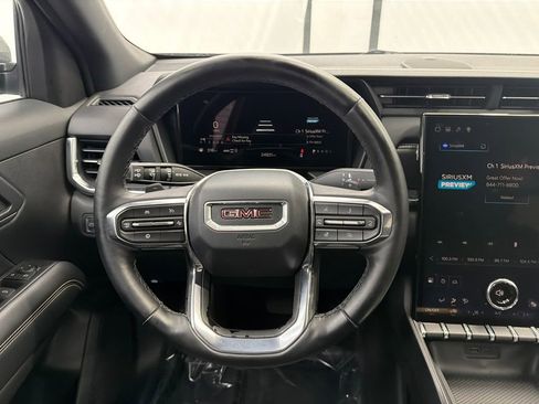 Used 2025 GMC Terrain Elevation image 22