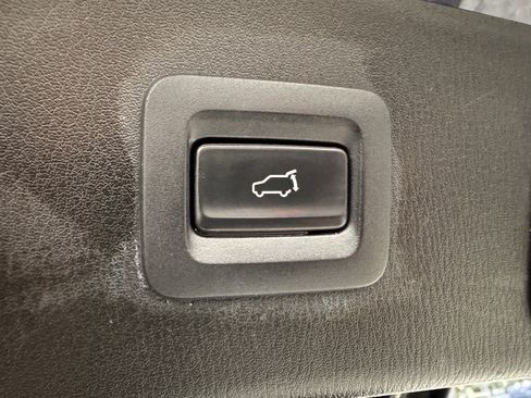 Used 2018 MAZDA CX-5 Touring w/ Preferred Equipment Package image 26