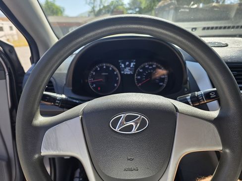 Used 2014 Hyundai Accent GLS image 10