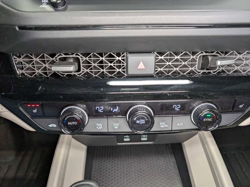 Used 2024 Honda Accord EX-L image 31