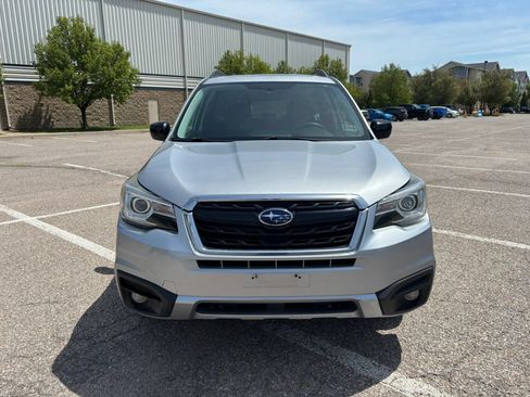 Used 2018 Subaru Forester 2.5i Premium AWD/4WD image 2