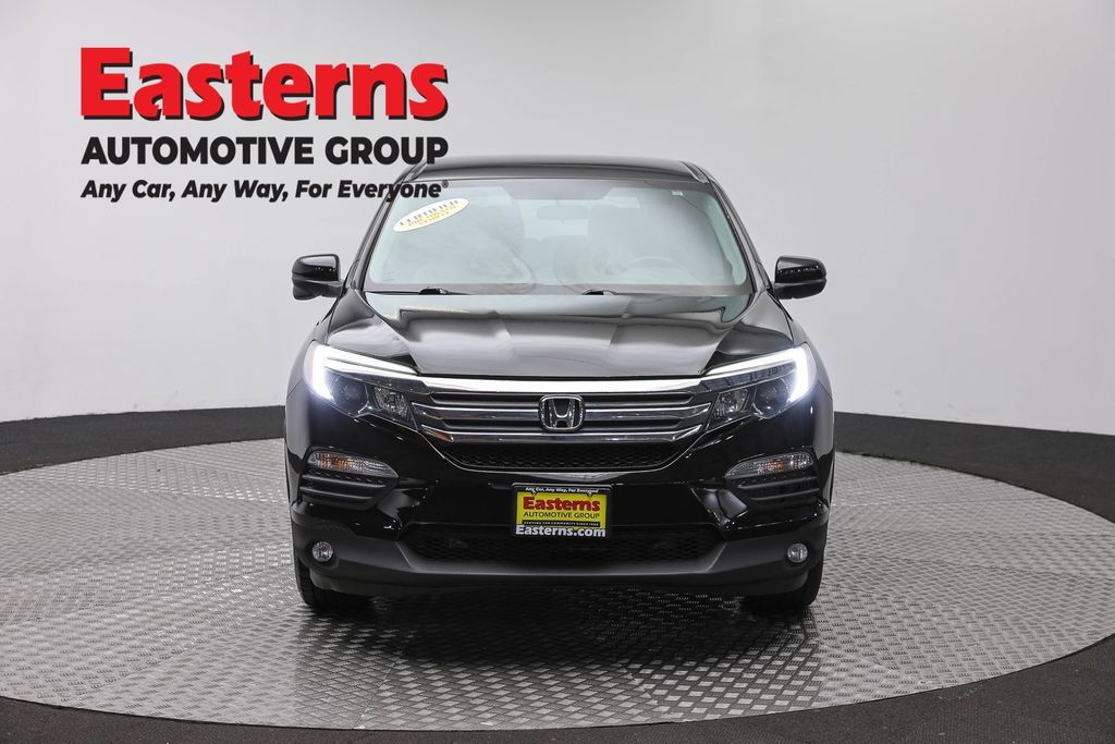 Used 2018 Honda Pilot EX image 2