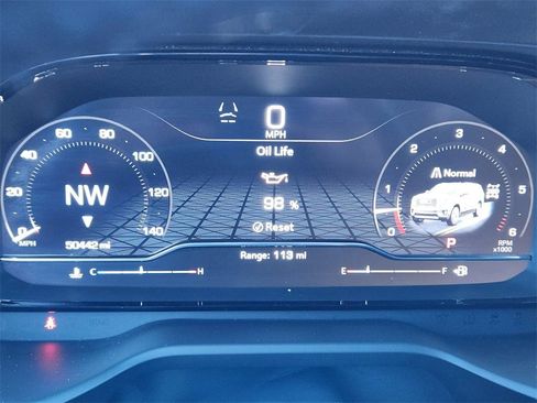 Used 2024 GMC Yukon XL Denali w/ Advanced Technology Package image 11