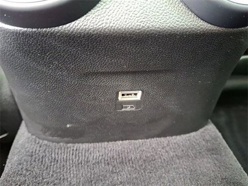 Used 2020 Alfa Romeo Giulia Base w/ Nero Edizione image 11