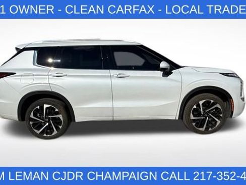 Used 2024 Mitsubishi Outlander SEL image 3