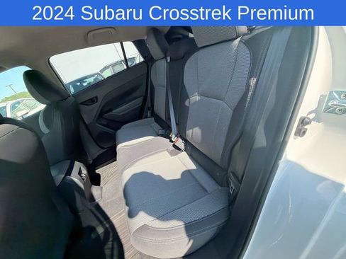 Used 2024 Subaru Crosstrek 2.5i Limited AWD/4WD image 15